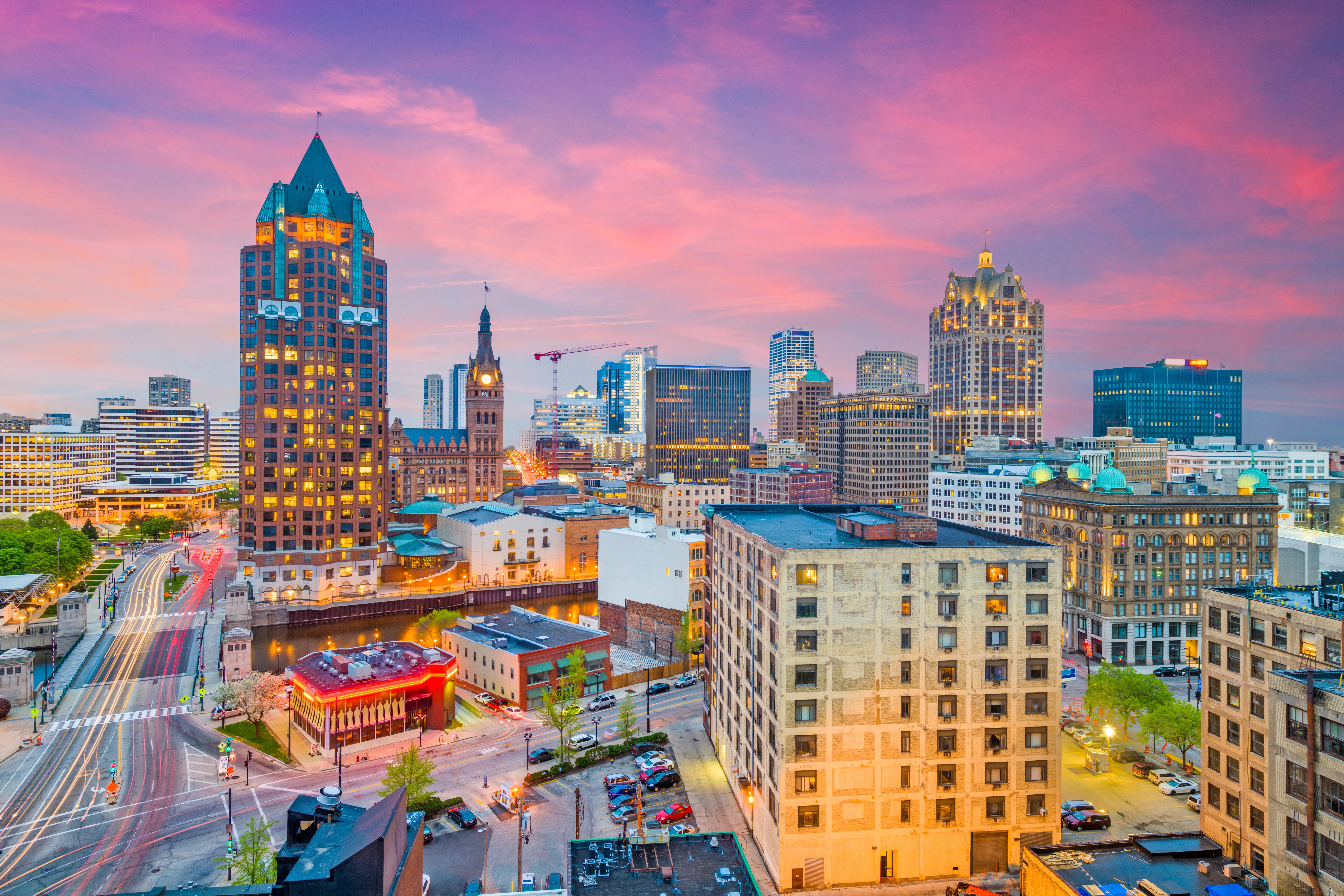Milwaukee WI Skyline